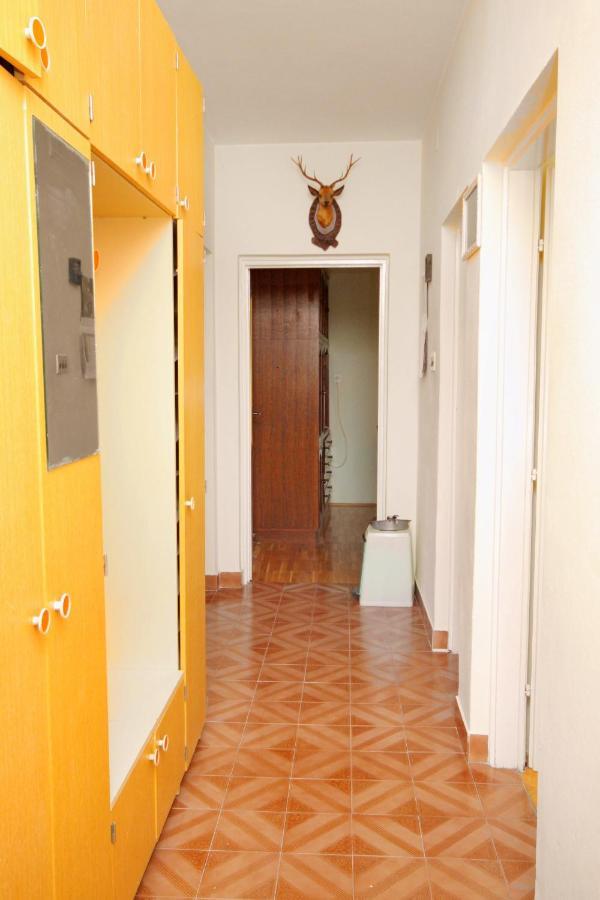 Apartments With A Parking Space Senj - 5572 מראה חיצוני תמונה